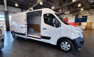 Nissan Interstar