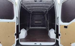 Nissan INTERSTAR